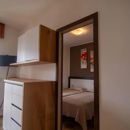 View Tonini Апартаменты *
